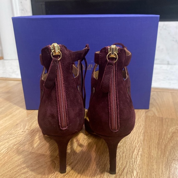 NEW in Box STUNNING Aquazurra Prune Suede Pumps - Picture 4 of 4